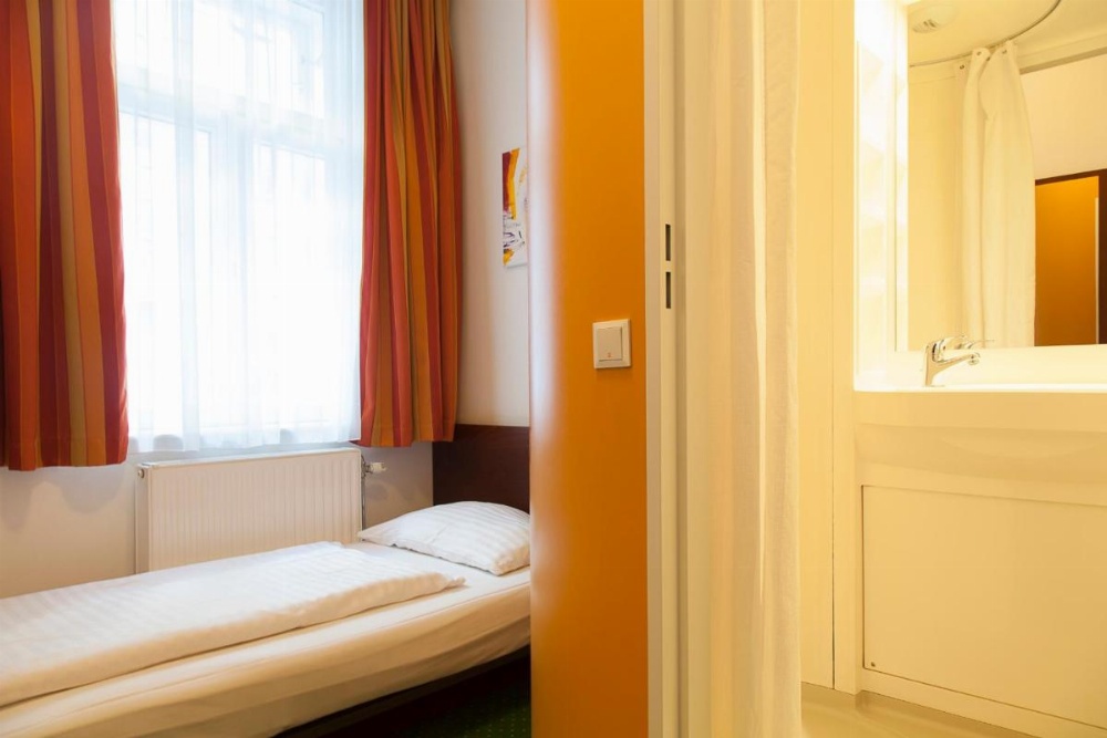 Pension Stadthalle Image 25